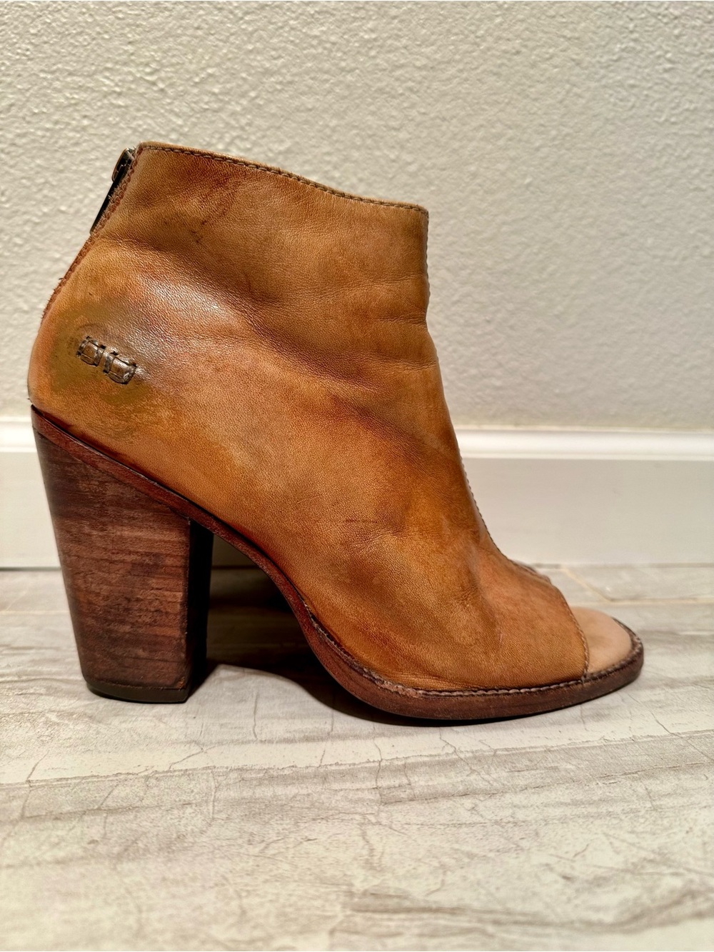 Bed Stu Tan Open-Toe Leather Ankle Boot / Bootie with Block Heel